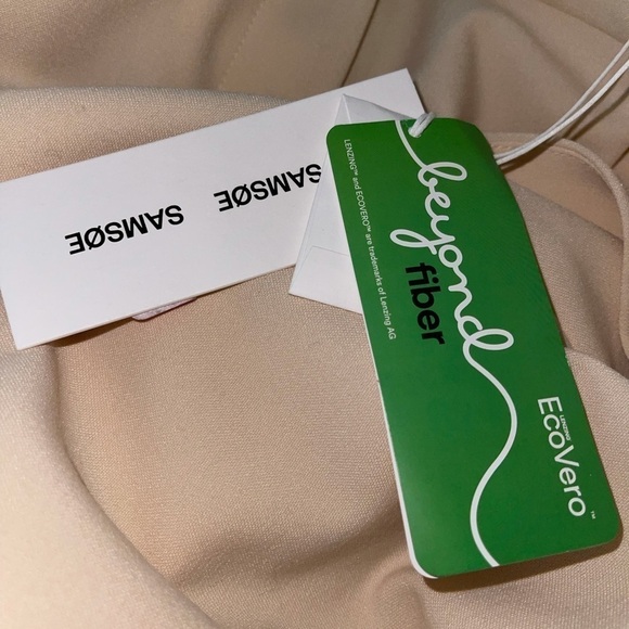 NWT SAMSOE & SAMSOE Fally Shorts 13104 Soft Pink, Size Large - Picture 4 of 7